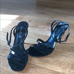 Aldo black high heels: ankle strap and cross cross